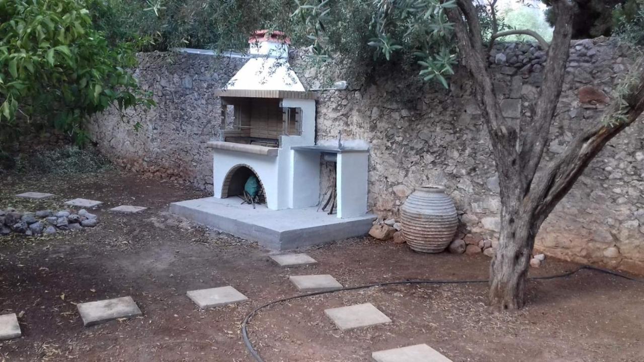 New Garden'S House Apartment Leonidio Bagian luar foto